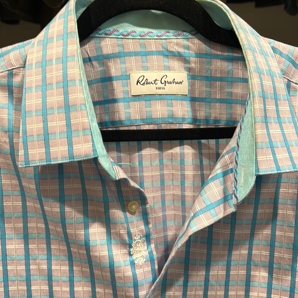 Robert Graham shirt